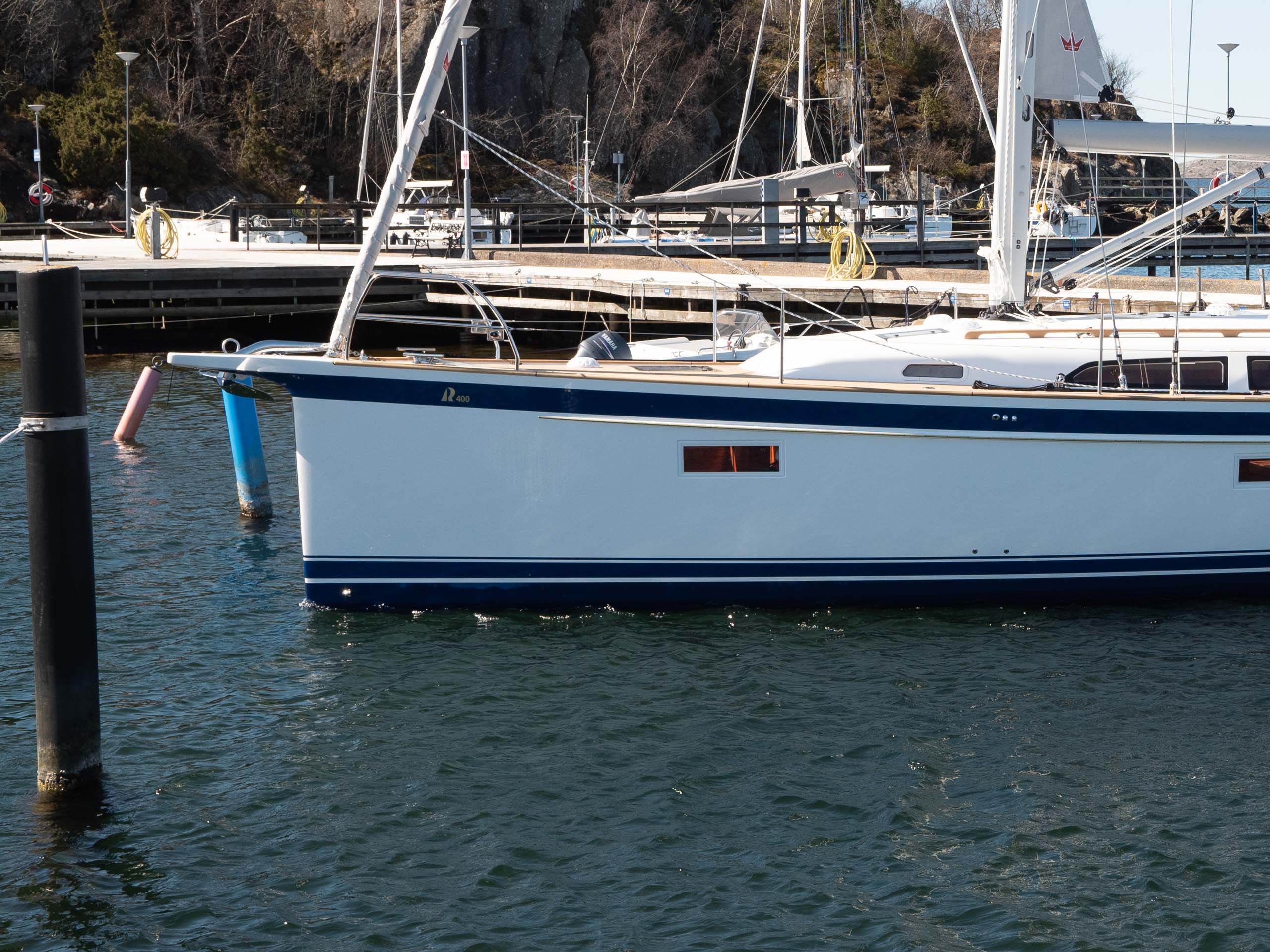 gerader Vorsteven einer HR-400